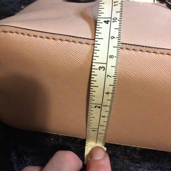 Beautiful Steve Madden B Faith Blush Baby Handbag - Picture 10 of 12